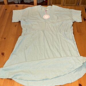 NWT!! Umgee Light Green V-Neck Dress Size Large